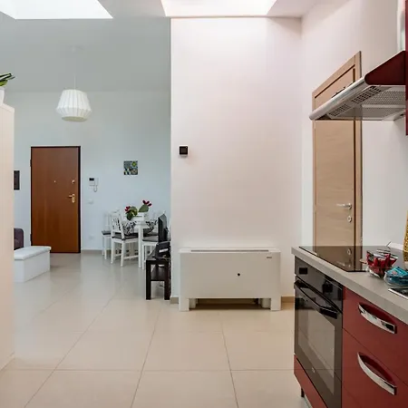 Apartman Luminos Quaroni *